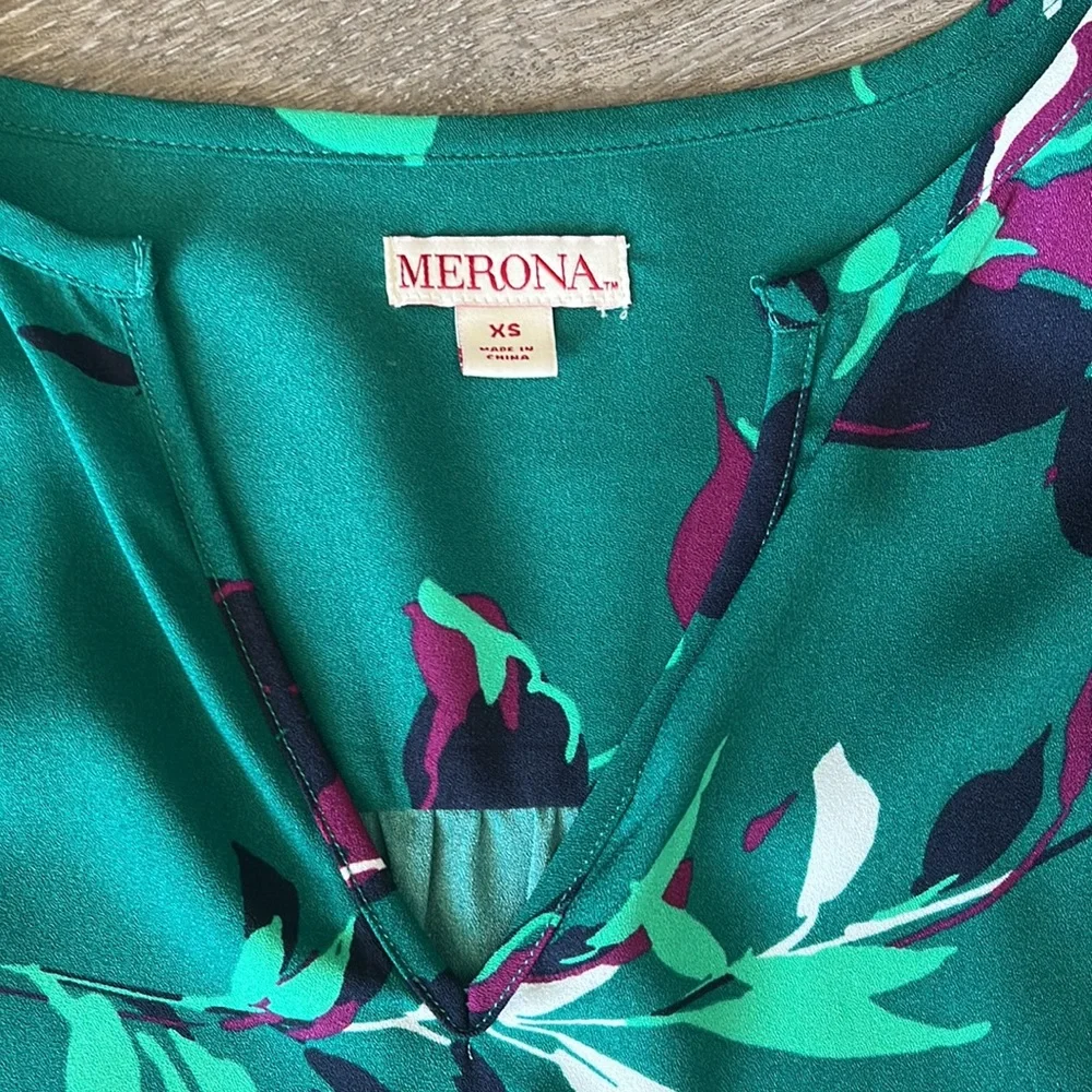 X-small Floral Dress - Picture 3 of 7